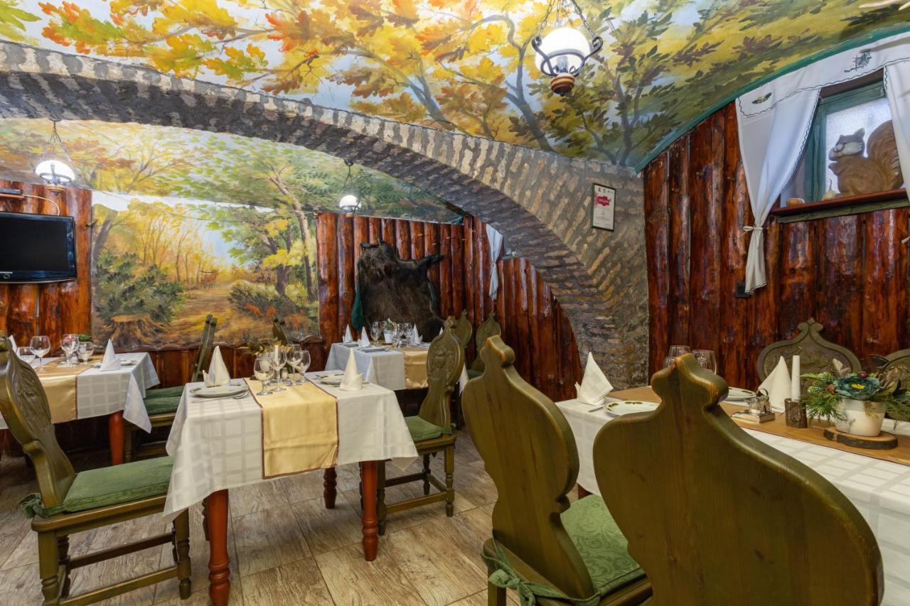 Illes Hotel Seghedin