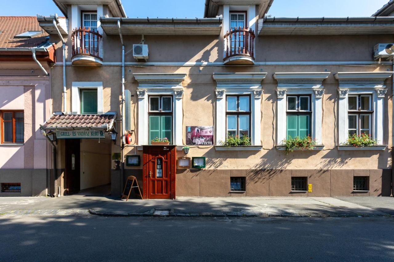 Illes Hotel Seghedin